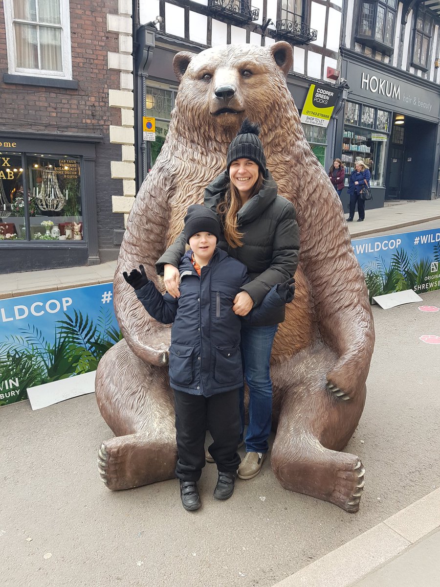 simonerg18's tweet image. #WildCop #OriginalShrewsbury Thank you to the lady from @VinteriorShrews who took time out to take our photo today. Your random act of kindness has left us with warm fuzzies. Folks you've still got time to see the wild side of Shrewsbury for another 24 hours