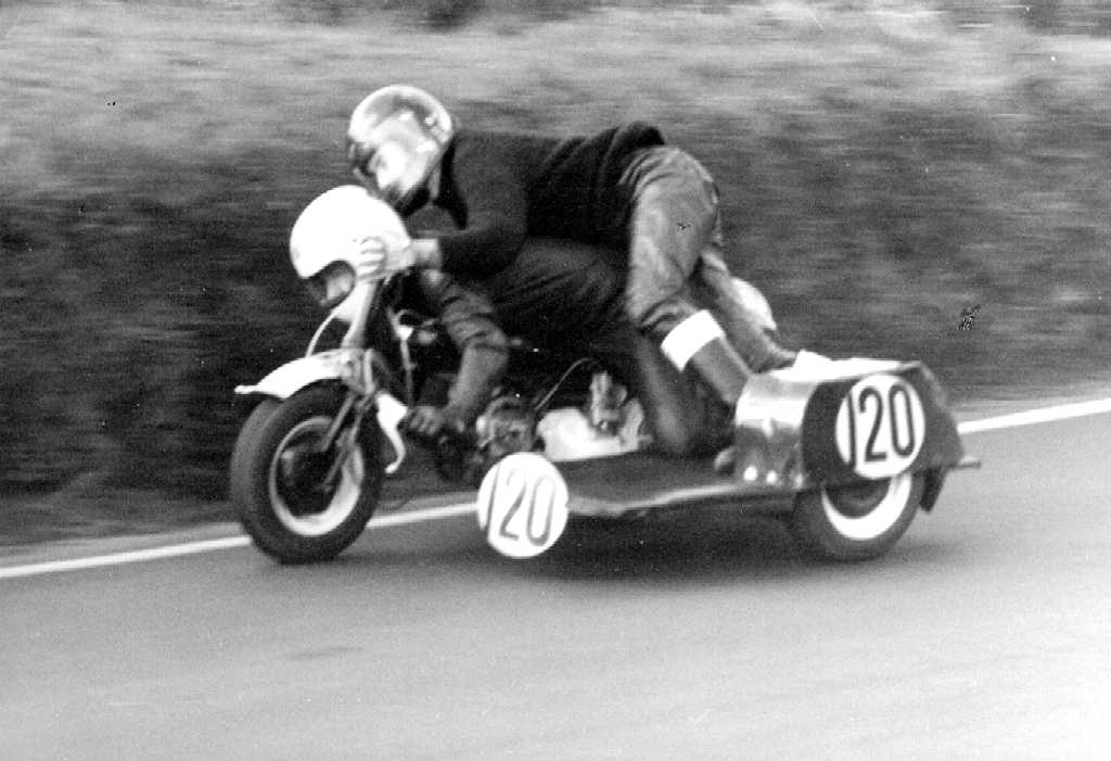 scooter racing in 70's 😀