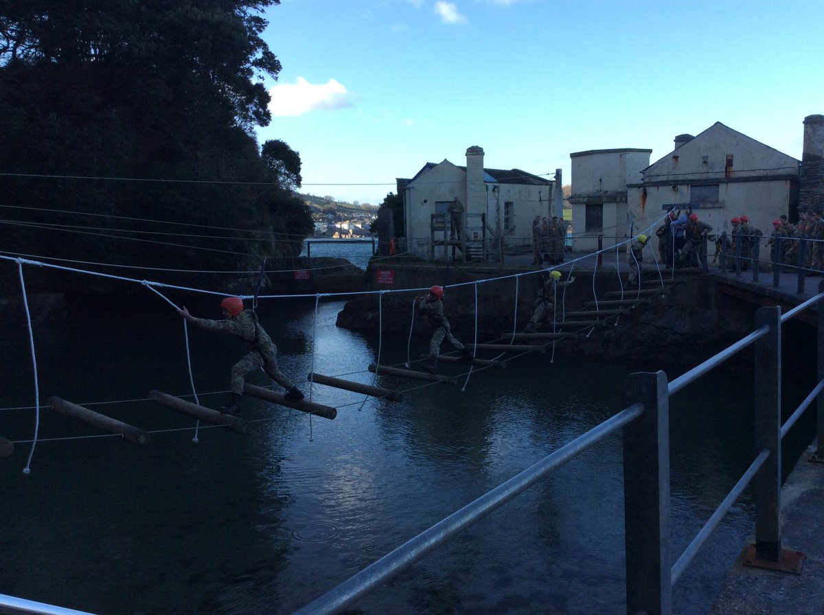Gould 31 have been building on their team skills on Exercise Daring Leap at Pier Cellars. #Gould31