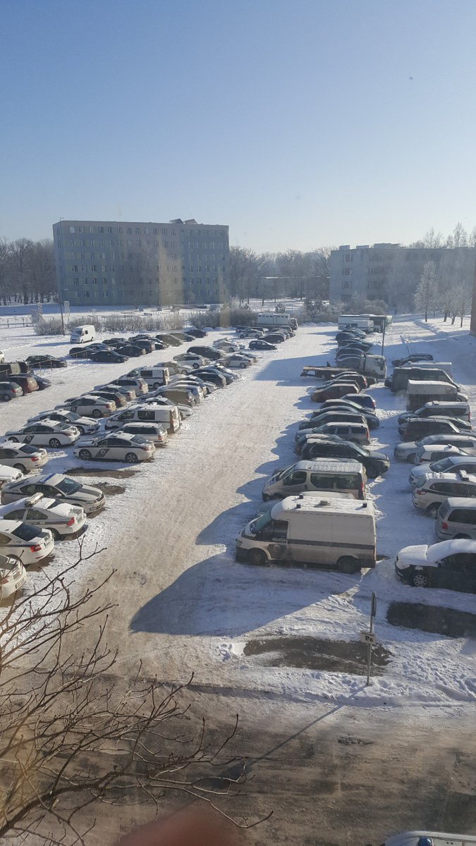 frekjuence's tweet photo. Ekskursija (@ Valsts policijas koledža in Rīga, Latvia) https://t.co/ultaZePkzJ https://t.co/gkwT1XdOXk