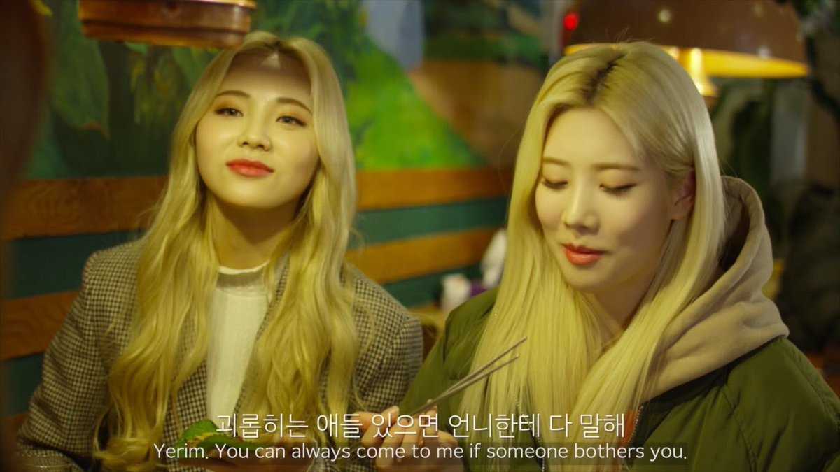 lipdoingthings's tweet image. kimlip with her FAMILY (2018)