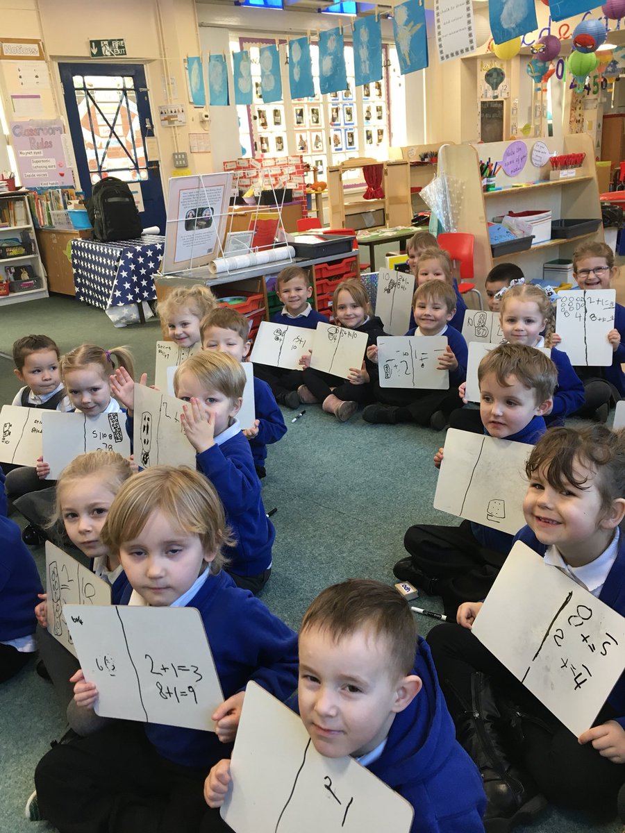 TH_Reception's tweet image. #THlearnR #MomentsMatter #mathsisace working hard on our 5 minute challenge!