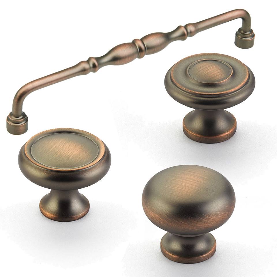 AHTurf's tweet photo. Schaub &amp; Company's Colonial Collection in Aurora Bronze. The Colonial Collection in Aurora Bronze offers knobs and pulls that will give your latest #remodel or design project character. Here -> https://t.co/pyqpikMkZ8 #InteriorDesign #HomeDecor https://t.co/Kp5TAu7Jl5
