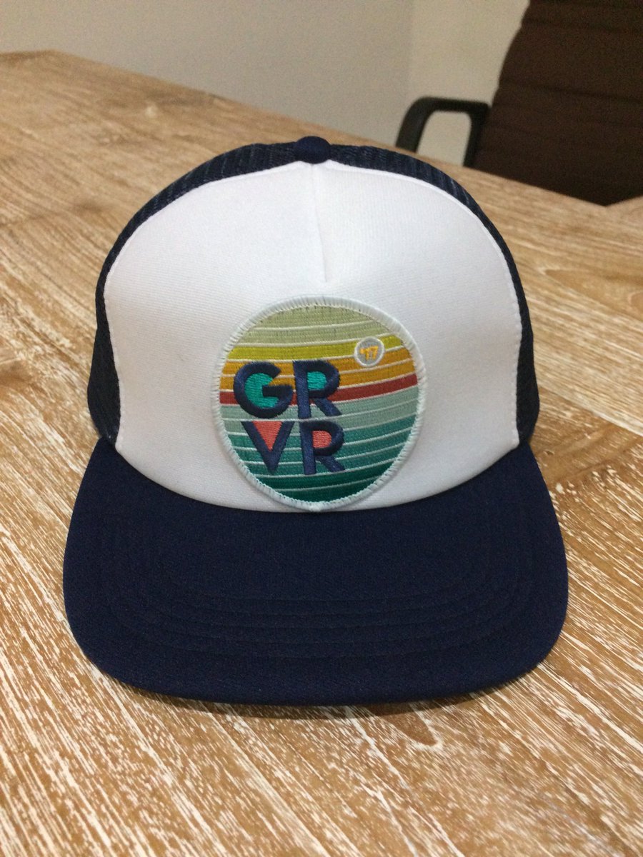 dbethel33's tweet photo. Hey @TheGingerRunner and @milelong_legs, checkout what my wonderful wife put together for me! #GRVR17 https://t.co/U8CVx94ajv
