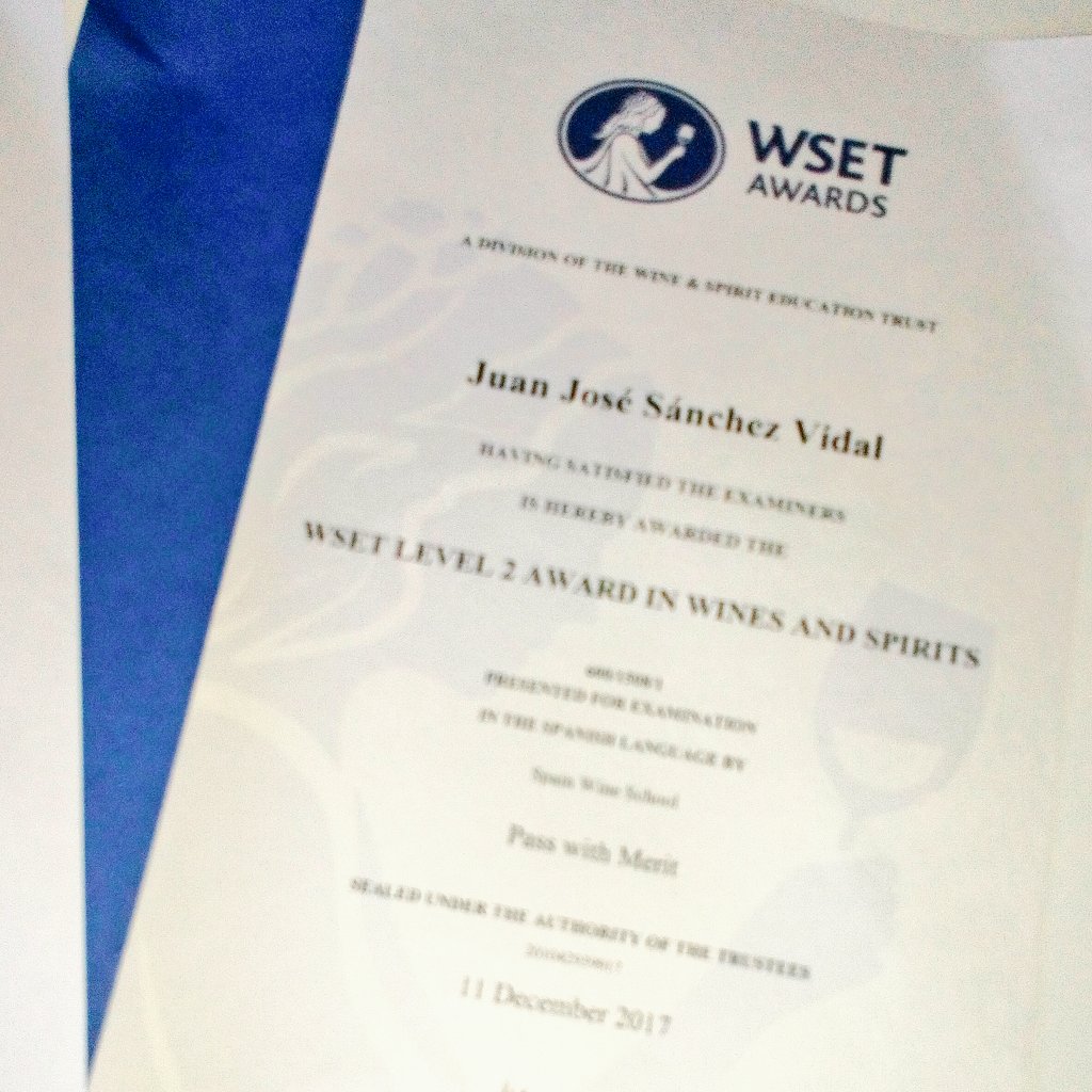 juanjosumiller's tweet photo. Ha tardado un poquito, pero ya lo tengo en mi poder @WSETglobal https://t.co/d9MrBCP7TL