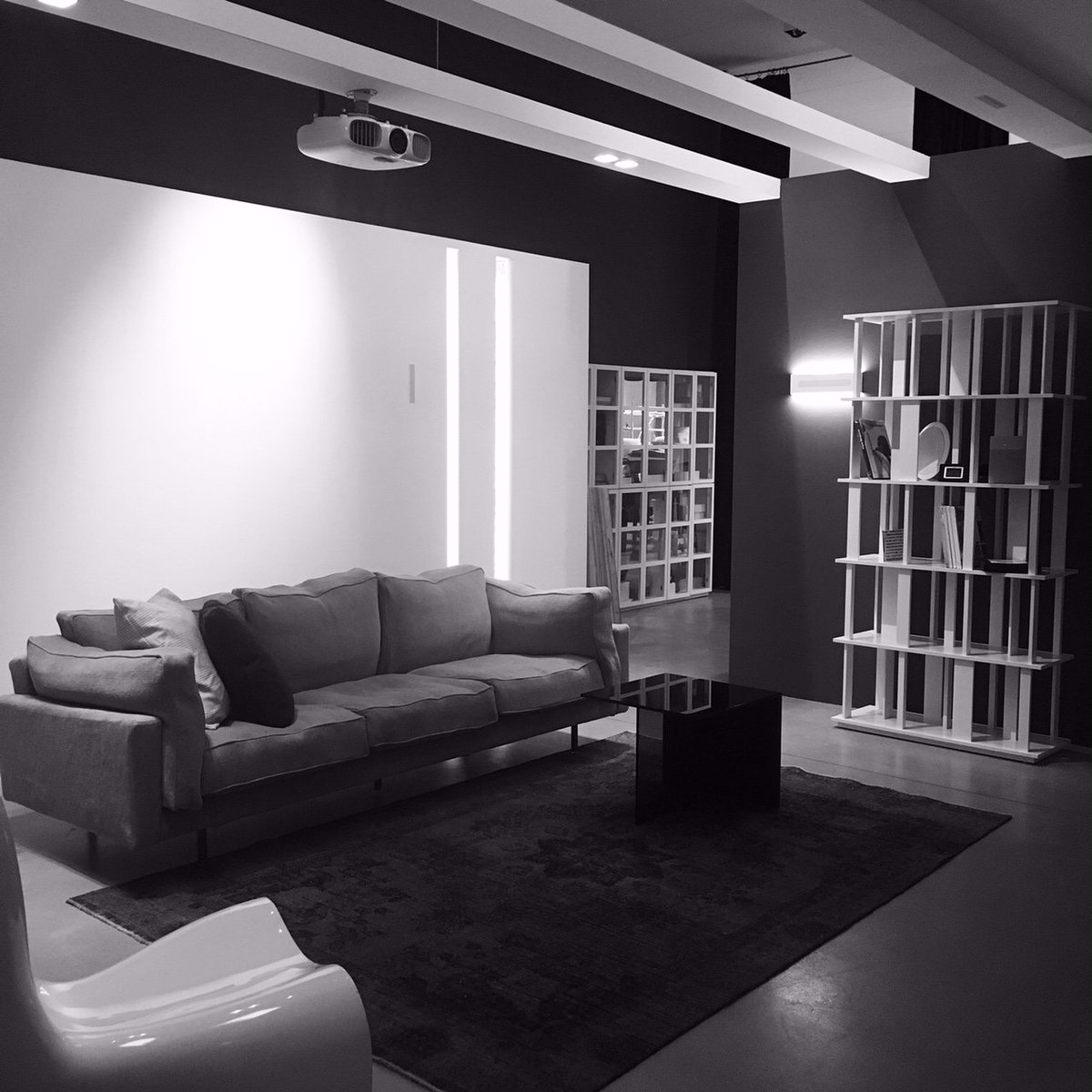 MCS_Silma's tweet photo. VENITE A TROVARCI NEL NOSTRO SHOWROOM

VIA DELL' ARTIGIANATO 3/2 35127 PADOVA
SPAZIO NODO https://t.co/aI4GcQmdYG