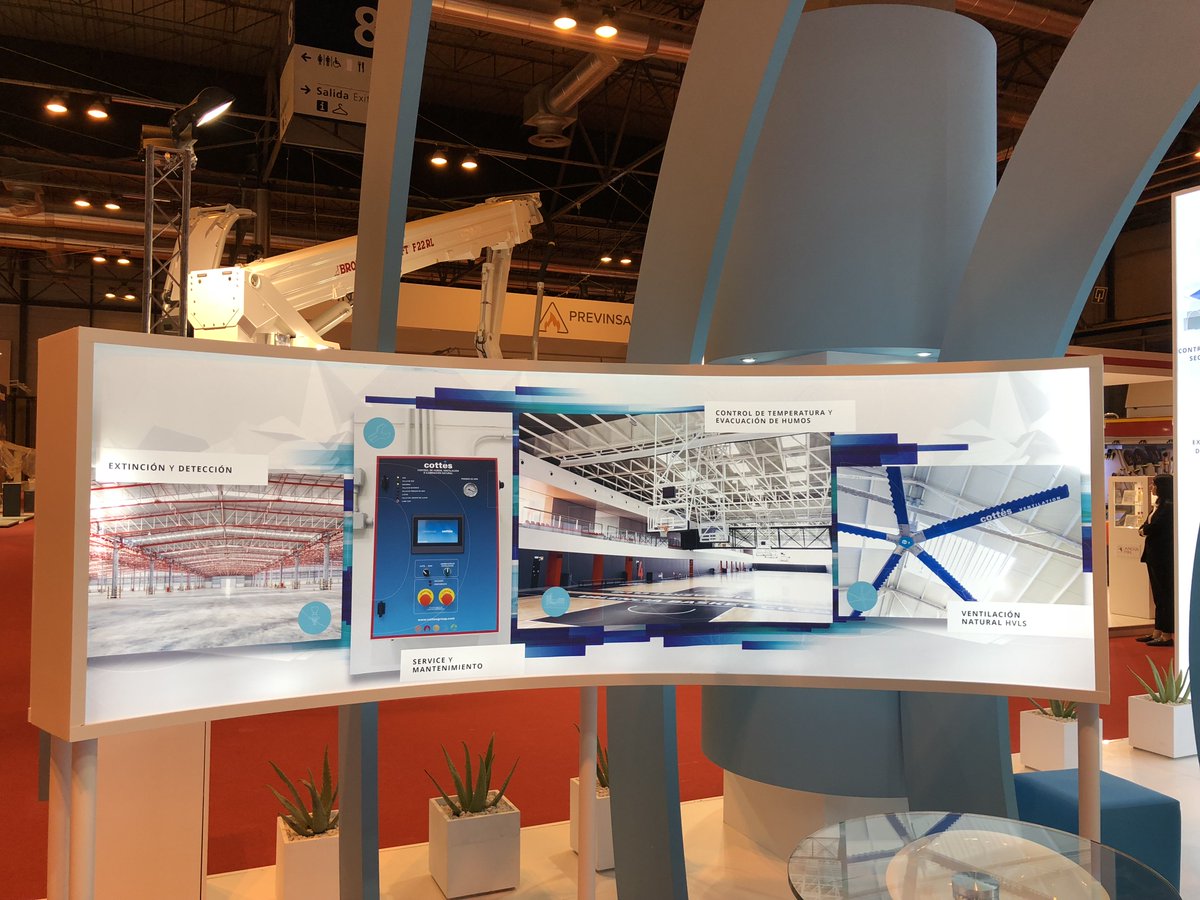 Cottes_Group's tweet photo. El equipo de Cottés sigue a pie de cañón 💪recibiendo visitas en la recta final de @SICUR_. Visítalos en el Pabellón 8 y descubre su #Reto360 y todas sus novedades para este nuevo año. 😃https://t.co/UFTAjmFg9U
#SICUR2018 https://t.co/qzUkvvNfA1