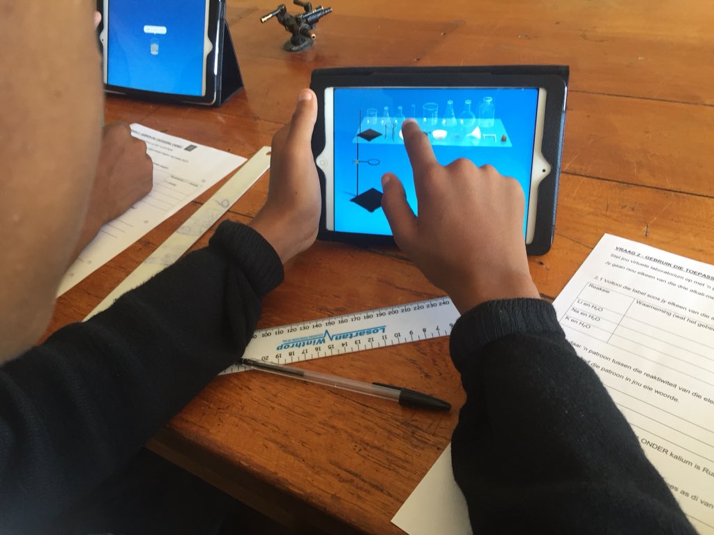 Erna Schnautz tweet media