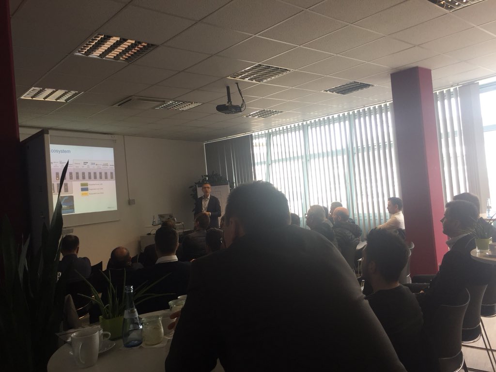 <a href="/DellEMC/">Dell EMC</a> Maultaschen Demo Leonberg <a href="/DellTech/">Dell Technologies</a> <a href="/VxRail/">VxRail</a>  #allflash #datadomain #backup #InternetOfThings @LohrMJ @MartinStenke <a href="/DELL_MarcusB/">Marcus Baumann</a>