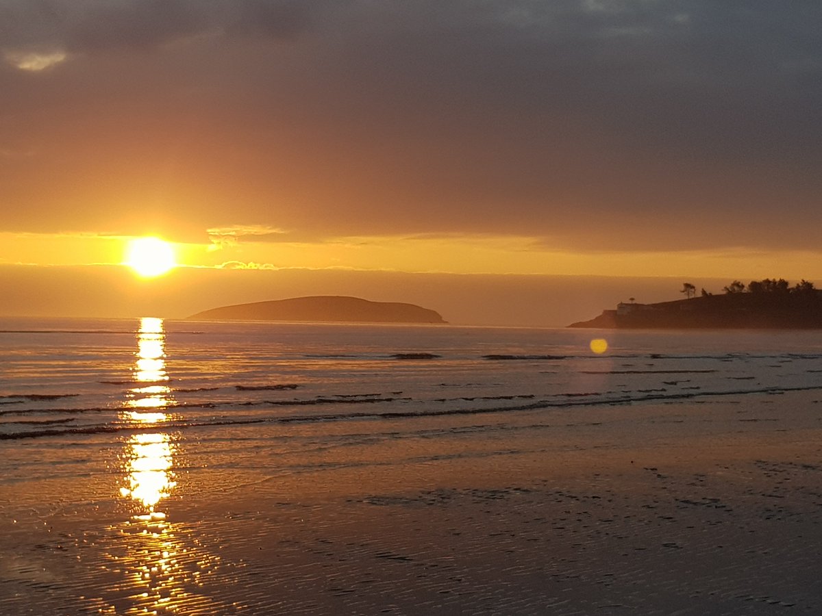 Beautiful #sunrise this morning #abersoch #penllyn