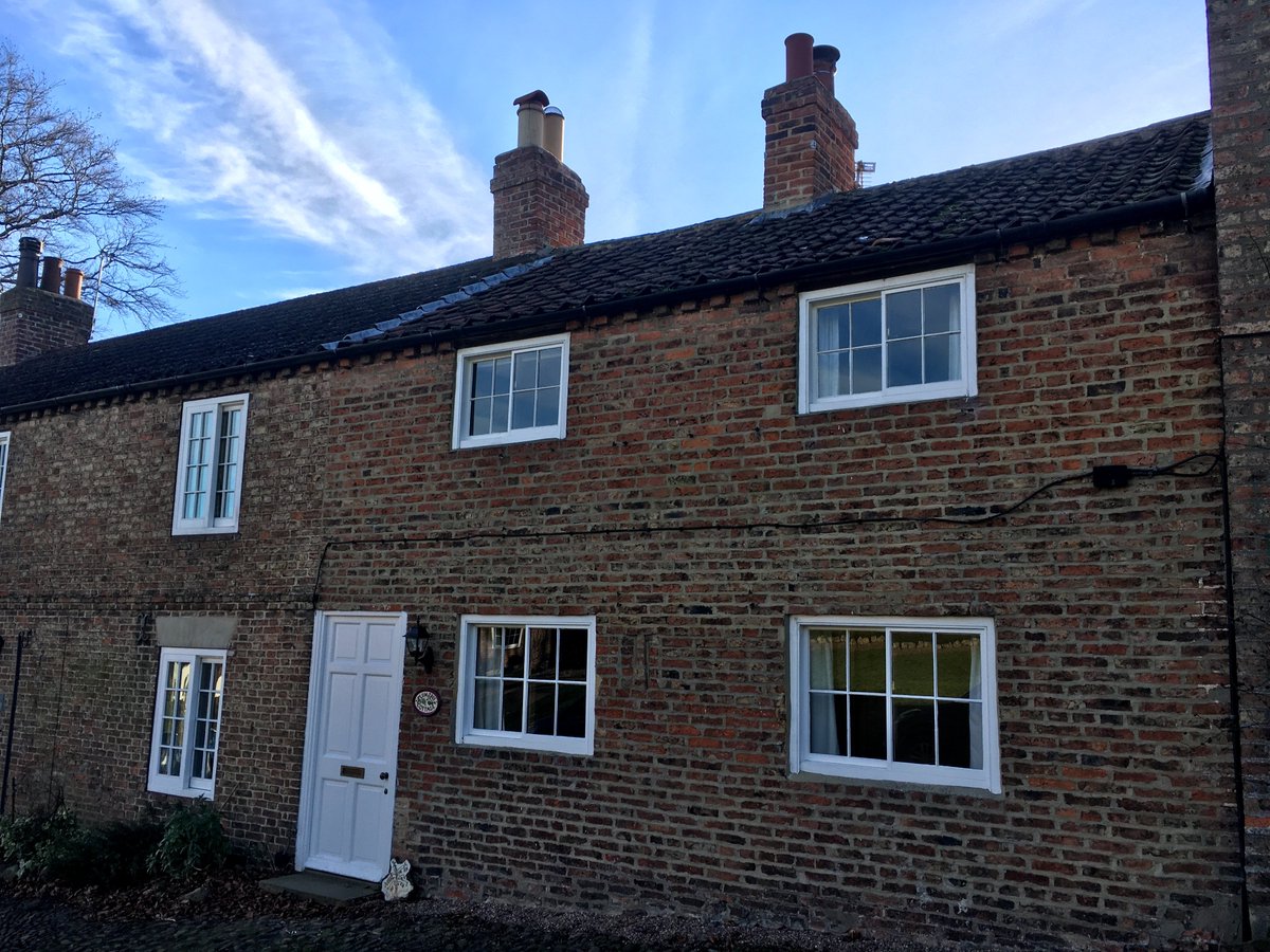 EasingwoldLets's tweet photo. LET IN LESS THAN 10 DAYS! This beautiful cottage in Crayke is now let agreed, interested in knowing the rental value of your home? Book your free valuation today.
https://t.co/F0RF8imeLN https://t.co/utYO0JF5ok