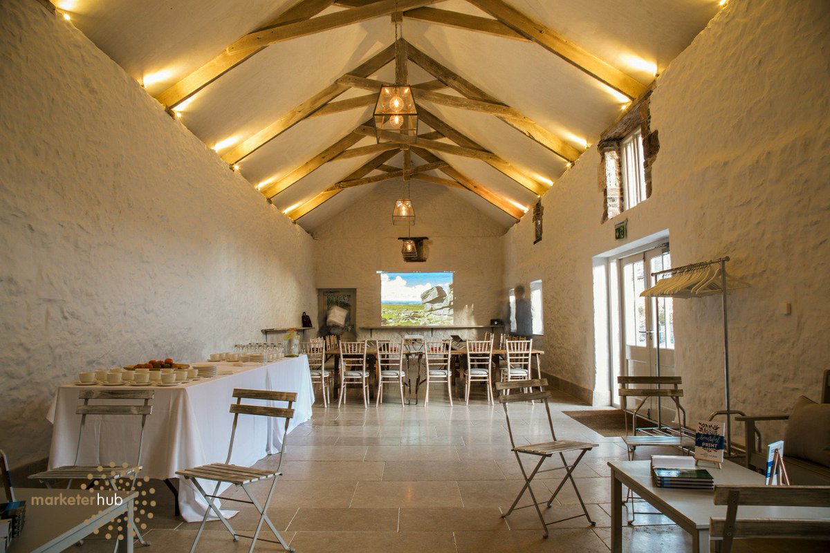 MarketerHub's tweet image. A few more pics...