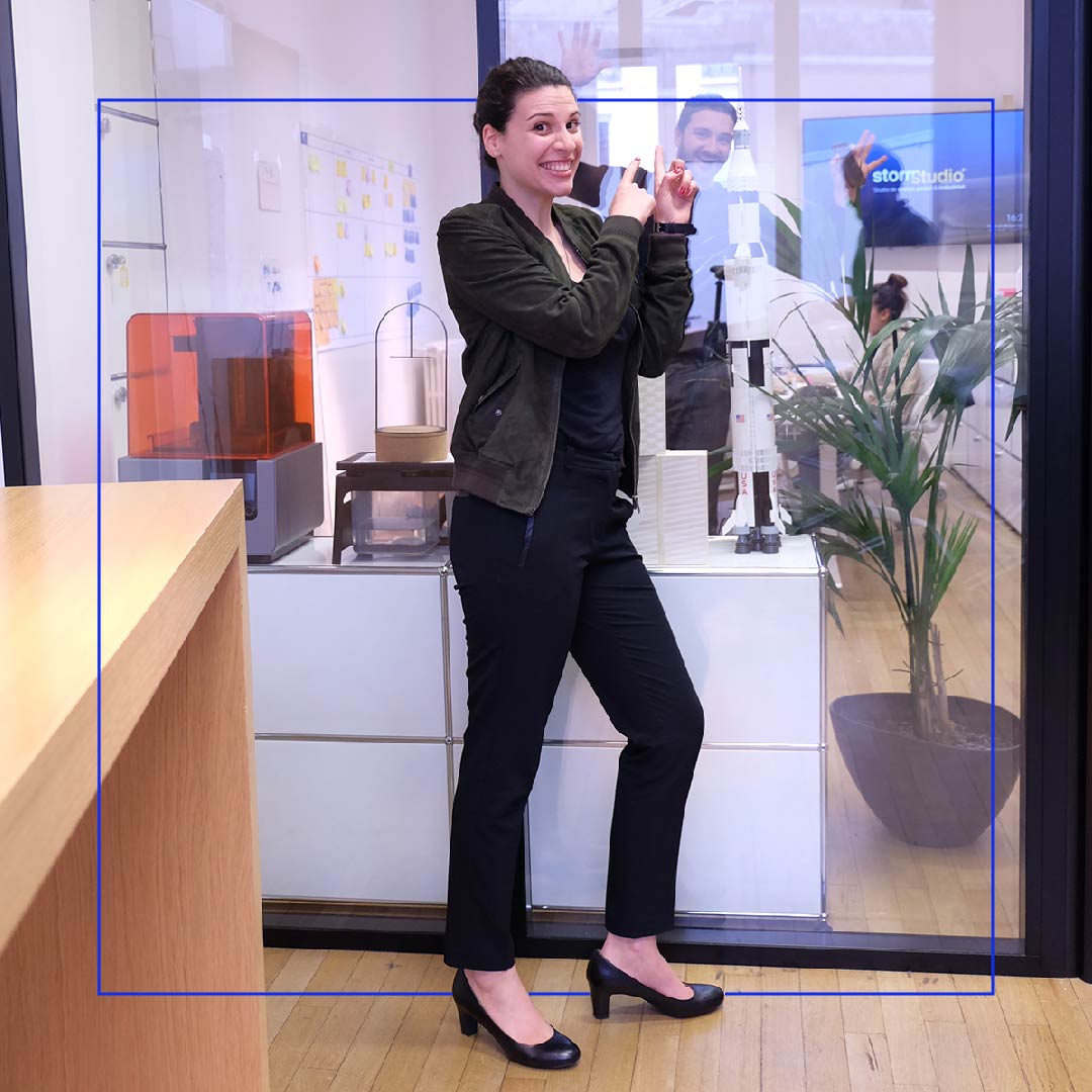 strmstudio's tweet photo. Voici Aurélie qui vient renforcer les équipes au poste de Business Developer ! Bienvenue dans la Révolution ! #stormstudio #frenchdesign #revolution #innovate #design https://t.co/4R7yosKjVu