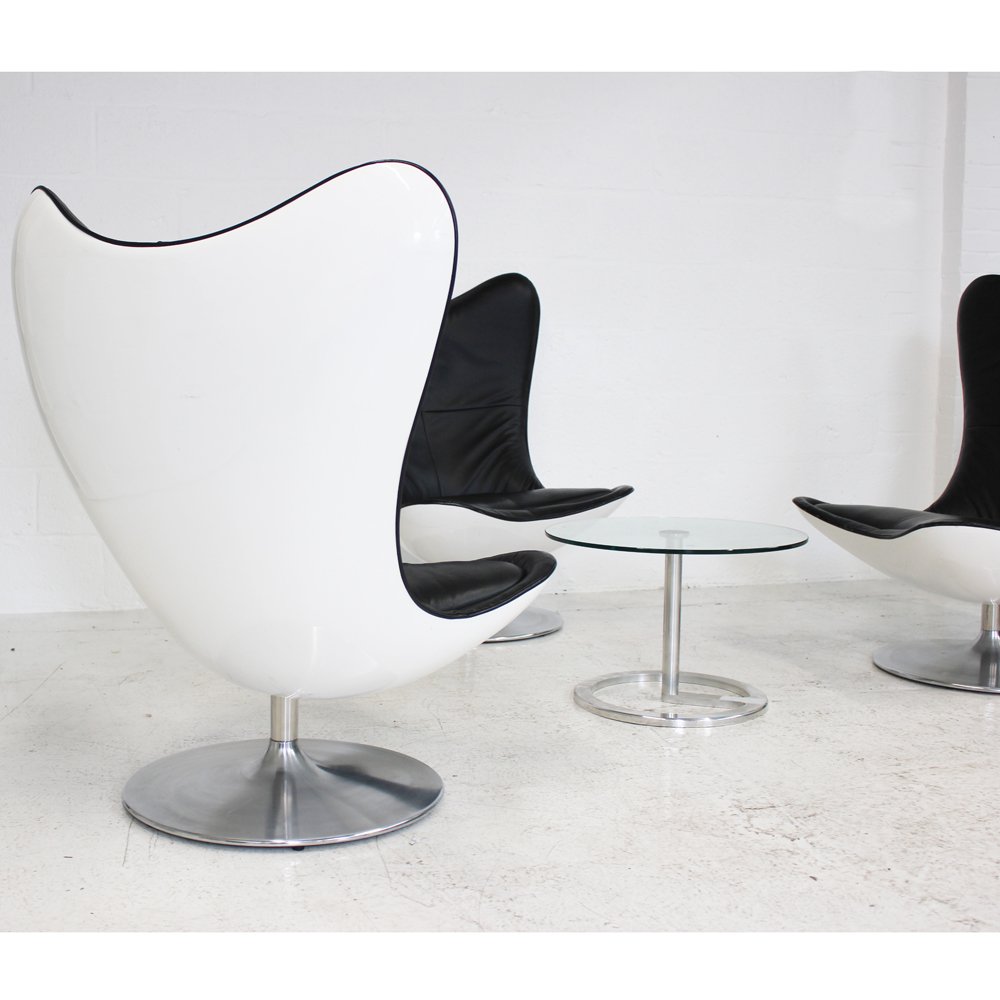 New stock soon to be added to the website! Get in touch for more information #stock #glovechair #conran #leather #designer #chair #loungechair