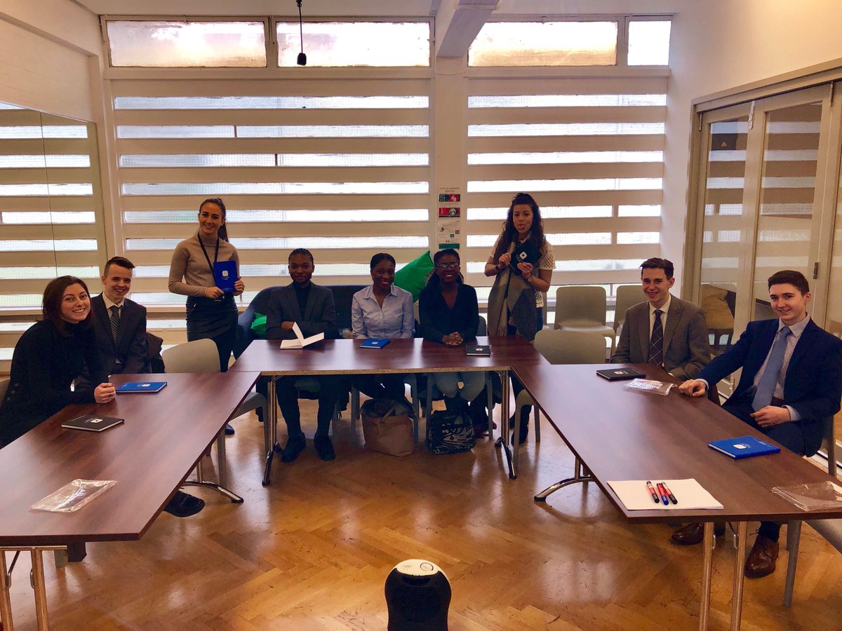 kendall_ldn's tweet photo. Today we are running our first @LDNFuture &amp; @TechCityStars Career Kickstarter event!
We have a group of keen candidates ready to start their careers in both the business and tech sectors!
#GetInGoFar #Apprenticeships #DiversityMatters #Kickstart #EEWAP https://t.co/i0HLgSp24r