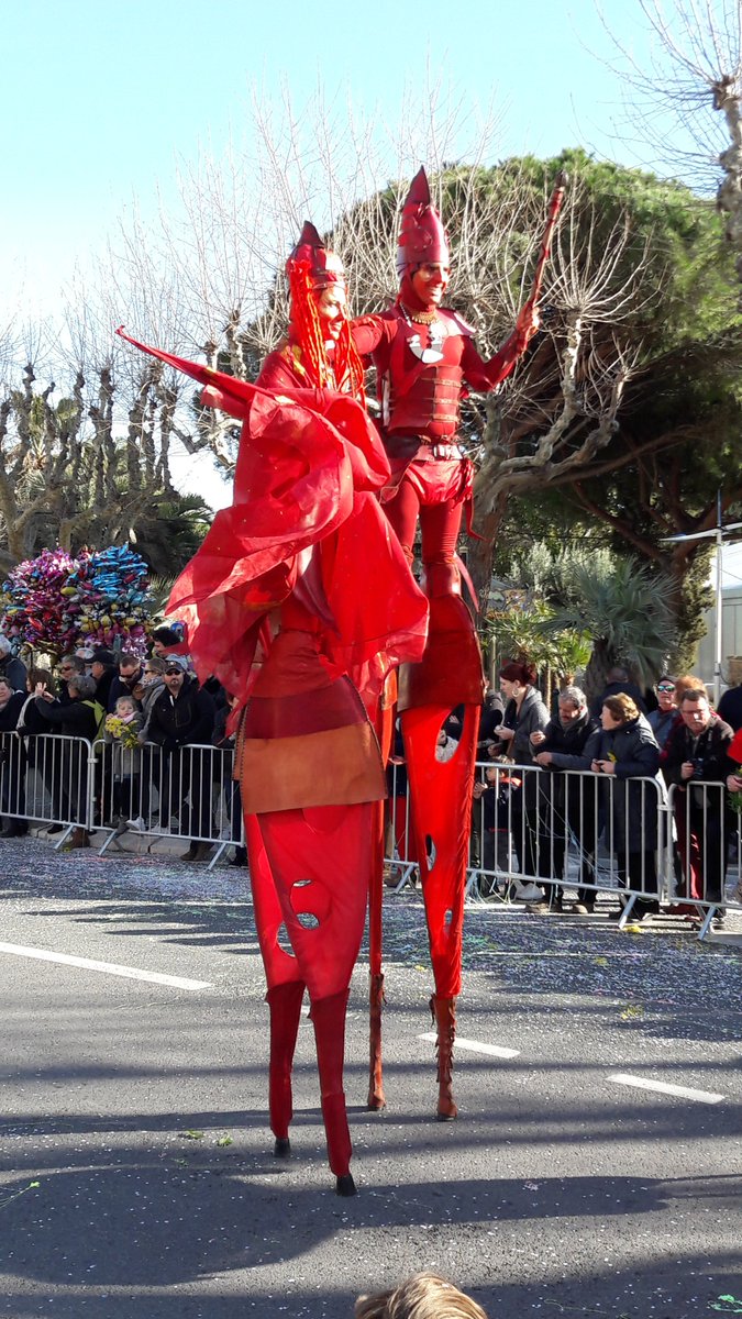 Sainte_Maxime's tweet photo. 🌾 Qu'est-ce qu'on était bien à la #FeteduMimosa 😍🎉Vivement l'année prochaine ! #Routedumimosa #corso #mimosa #var #cotedazur #provence https://t.co/atsbUYqeh4