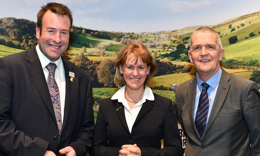PODCAST (ICYMI): “One Voice For British Agriculture” - just what can we expect from the NFU's first female president and its new leadership team?
#NFU18
buzzsprout.com/155416/647979-…