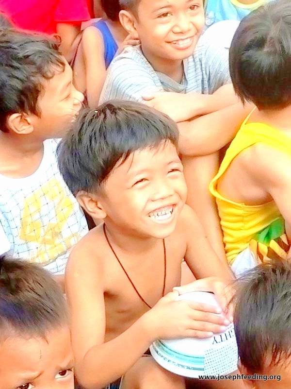 josephfeeding's tweet photo. Life is not qualified by the brand of clothes we wear or the fluency of english that we speak. It is measured by the number of faces that smile when they hear our name. β€π
#JFM #Feeding #OutreachPH #ReliefPH #JFMFoundation #JosephFeedingMission #Children #Charity #Love https://t.co/WzaLHc2Y7v