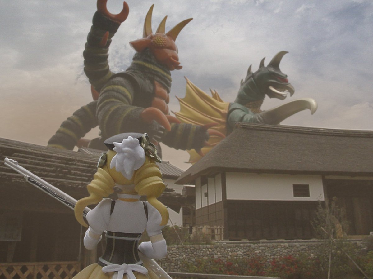 モシリカタ エラムアンクルの作品保管庫 マミさんは魔女も魔法少女も存在しない流星人間ゾーン の世界へ そこで両親の敵である未来恐獣ガイガンと遭遇するのであった まどかマギカ 魔法少女達にもう一度会える Figma写真部 怪獣 ゴジラ 流星人間