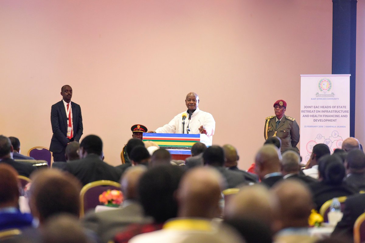 StateHouseUg's tweet image. Find H.E .@KagutaMuseveni speech at the @jumuiya Heads of State Retreat on Infrastructure and Health Financing and Development, here: goo.gl/xhpPri . #Munyonyo #EACIHR #EACSummit