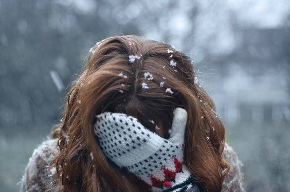 Si vous êtes convié à un fameux "week end au ski", on vous assure, ce guide est indispensable à votre survie (inclut un tuto tire fesse pour les null(e)s) 👉 bit.ly/2BBoKZP