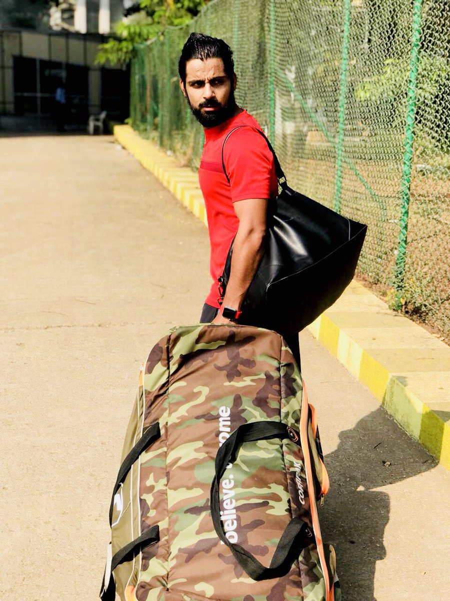 iqqiabdullah's tweet image. #Practicetime at Dy Patil