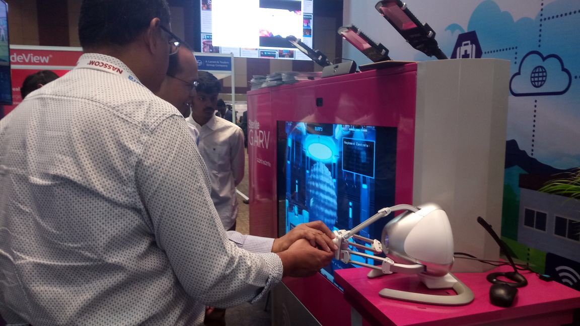 TFiberGrid's tweet photo. Meetings with gram panchayat with a digital interface, integrated government services through one platform, training tutorials, telehealth kiosk are some of the other services offered through Garv kiosk using Technology Demonstration Network (TDN) of T-Fiber. https://t.co/6pdddD3VWQ