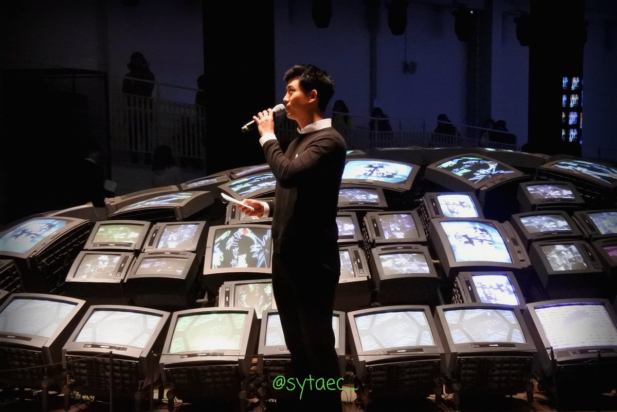 사야 tweet media
