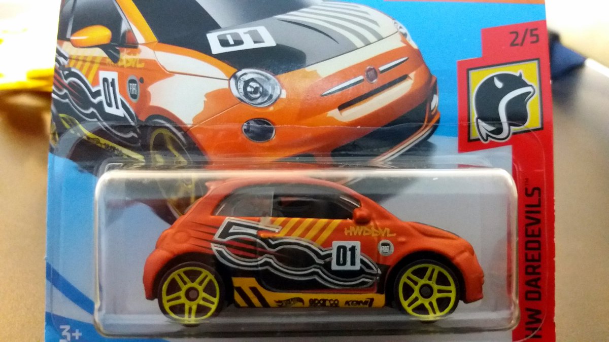 CustodioDias's tweet photo. Bom dia para vc que começou o dia ganhando presente.
@Fiat500_Club https://t.co/2lMUq1u1A4