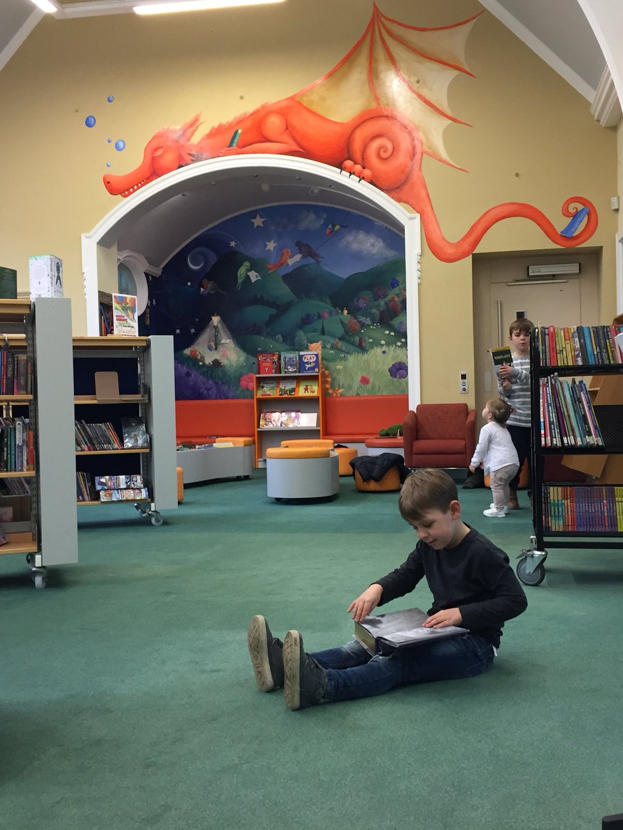 Theresa_May_PhD's tweet photo. @MalvernLib we had a great #halfterm visit to you yesterday. My older boys were researching for a school project and we picked up some books to read over the next two weeks #goodreads #lovetoread #encouragelearning #anewadventureawaitsinabook https://t.co/TBcABfU35c