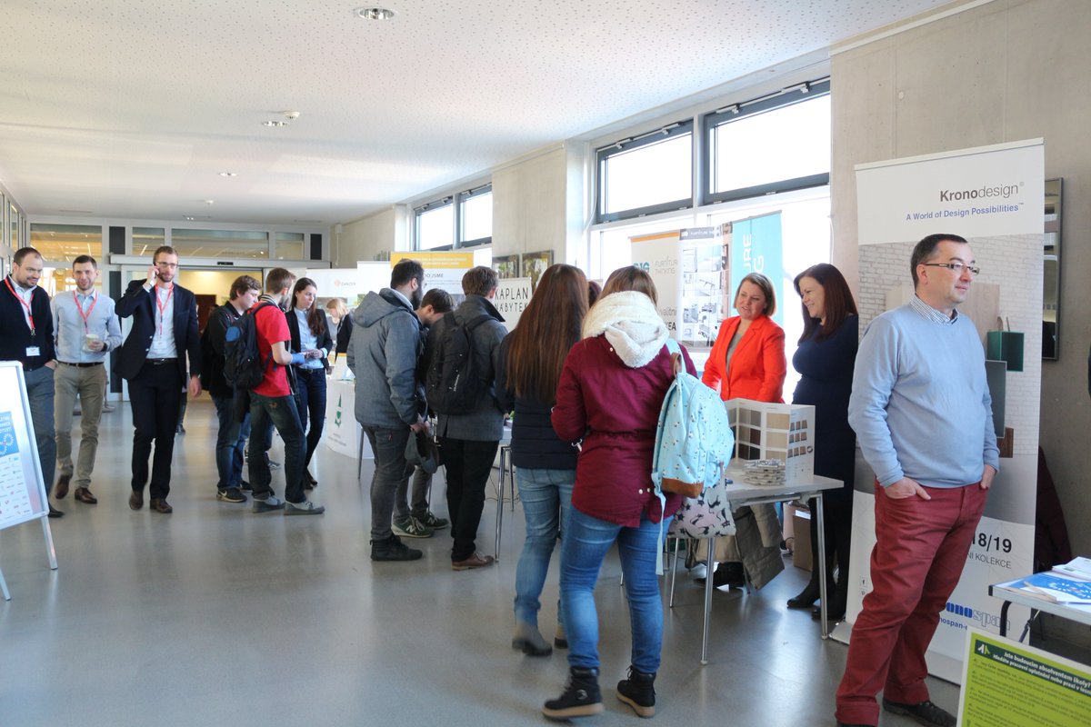 Právě probíhá Veletrh pracovních příležitostí na ČZU. Nepropásněte tuto jedinečnou šanci pro průzkum své budoucí kariéry. 🌲🌳