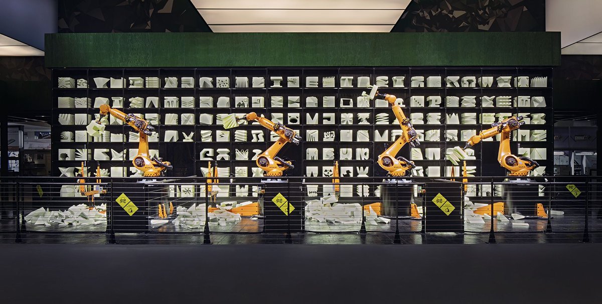 SME24pl's tweet image. Dostosowanie produktu pod wymagania klienta to jeden z głównych filarów #Przemysl40 Zobacz jak to może działać na przykładzie #ROBOCHOP 🤖 Czy Twój #biznes jest gotowy na takie rozwiązania? buff.ly/2EIBI6S