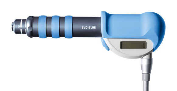 CTmedsalesuk's tweet photo. The EVO Blue Hand piece with new Piston technology High-precision smart-lock piston  with patented valve system – for unprecedented energy flux densities at all frequencies. For more information please contact me or visit https://t.co/pjLiAF6kTO . #shockwavetherapy https://t.co/8IpIGHHnQ8