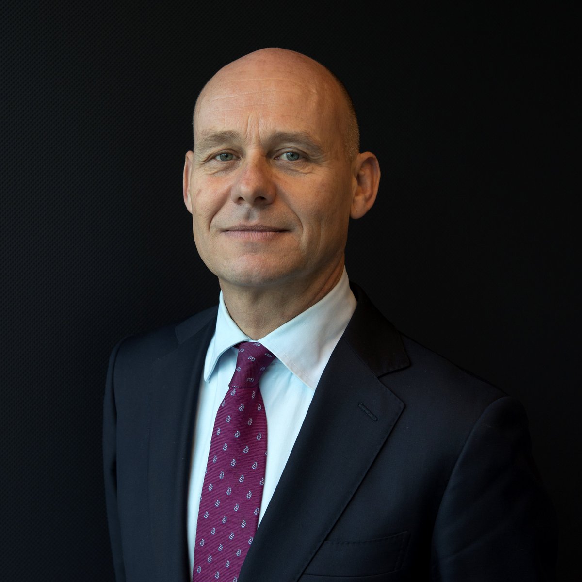 Nederland ondersteunt Sahel-landen bij de aanpak van terrorisme, criminaliteit en irreguliere migratie. #mensenrechten zijn hierbij essentieel. Ambassadeur <a href="/KeesvanBaar/">Kees van Baar</a> spreekt vandaag met partners uit de Sahel, Europa en de VN. #G5Sahel, #OHCHR