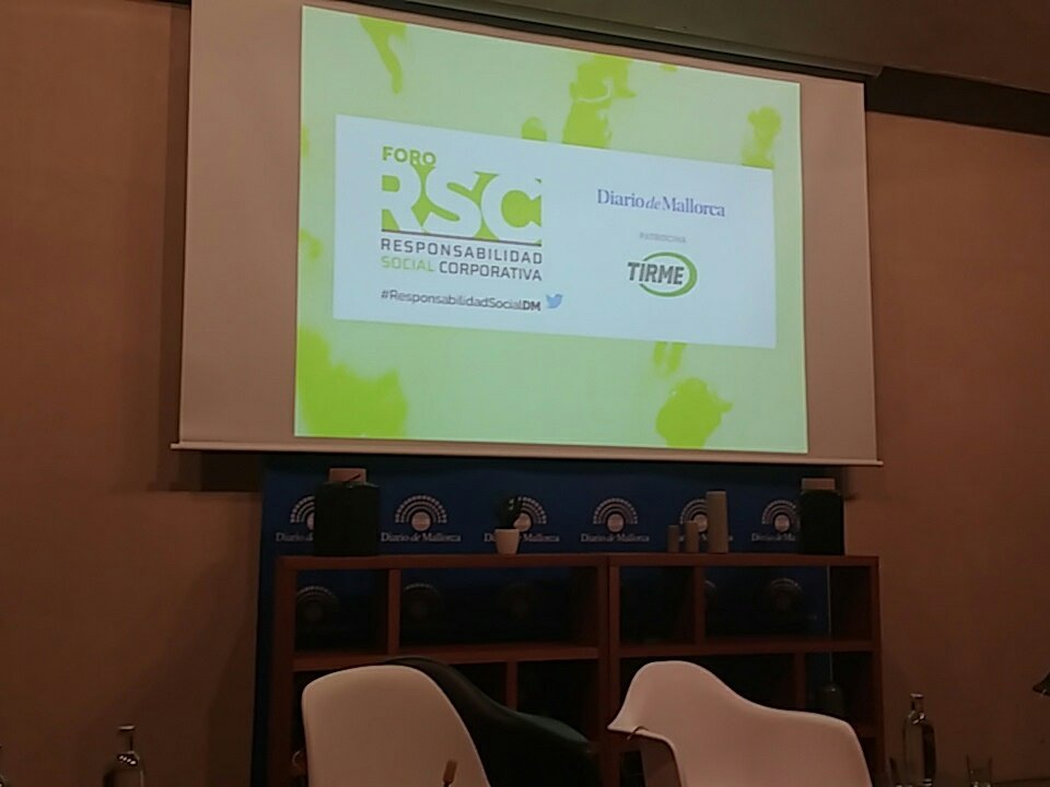 SerranoJorge's tweet photo. A punto de arrancar la jornada de #ResponsabilidadSocialDM Disponible en directo y en streaming! https://t.co/tFlRQHztoQ