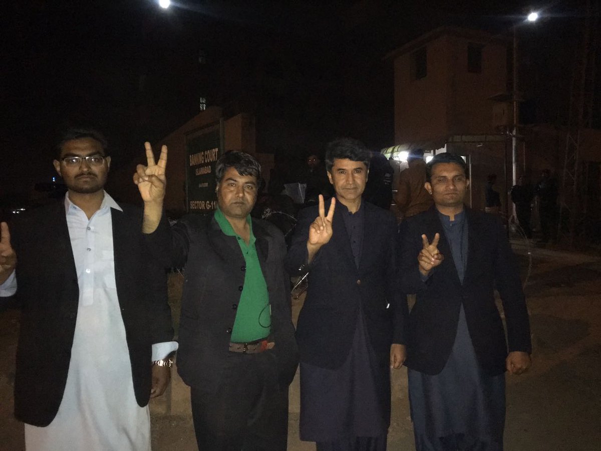 malikshakeel755's tweet image. SMT Team at NAB. 
Next hearing Tomorrow at 02:00 PM

#DisqualificationRejected