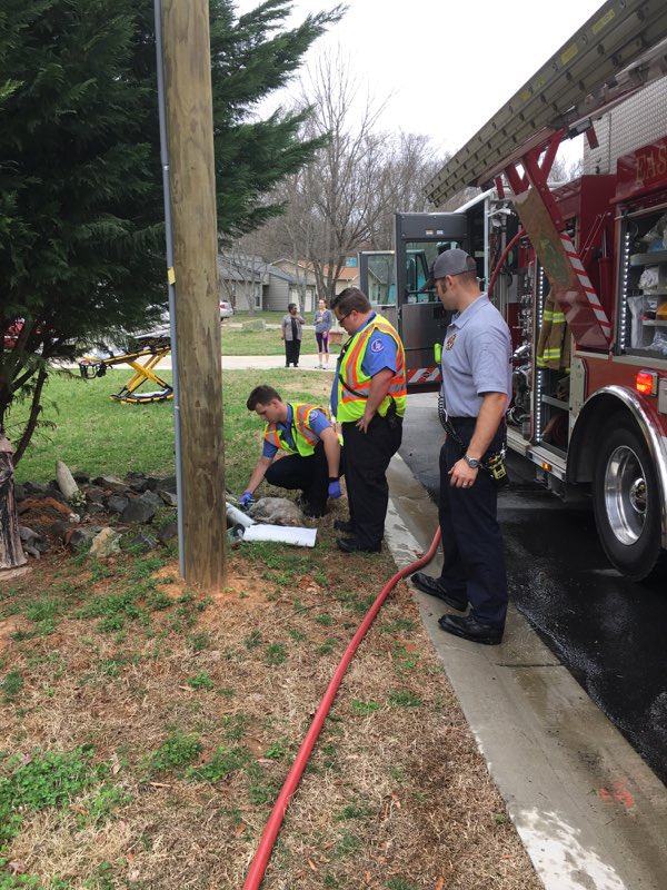 MecklenburgEMS's tweet photo. Medic: Behind the Scenes

We assisted CFD with resuscitation of Zeus.  He is alive with his owners and wagging his tail. No one was injured in the fire. Great job folks! #joinMedic https://t.co/Pu4Z9hpLst