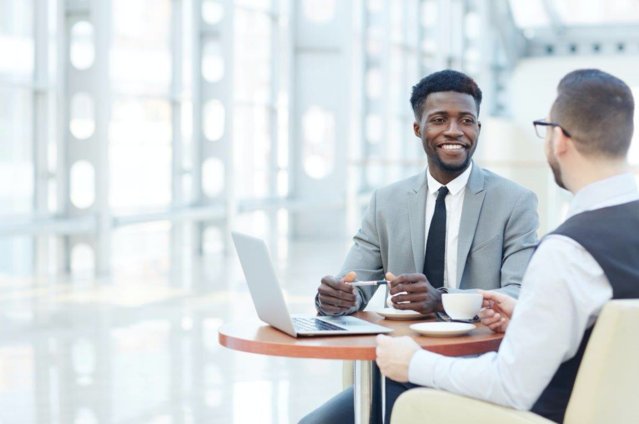 brittanybliu's tweet photo. While #digital is key, experiential engagement is crucial both online and in the real world. Vendors need to up-level the #engagement journey to an #experience journey https://t.co/xuboH3HfY6 https://t.co/oJzjOSodJG