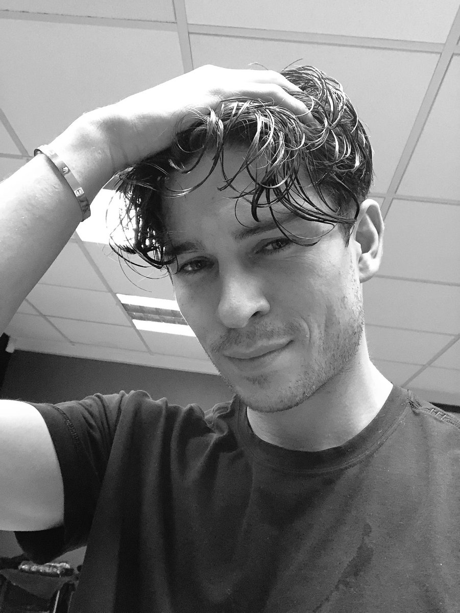 JoeyEssex_'s tweet image. Fresh trim n that @SW1HB 🤟🏼😋