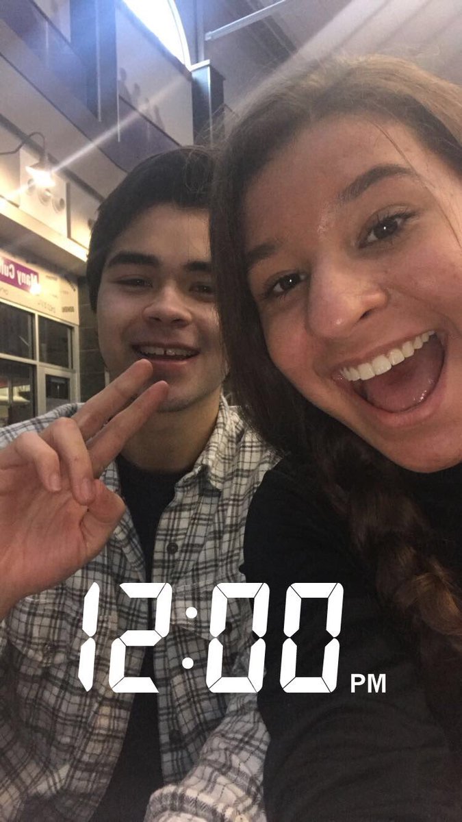 graceschwarzwae's tweet photo. #jacksoncares #mathscholar #welovepumpkins #luvphysics https://t.co/AB4lIFI4eq