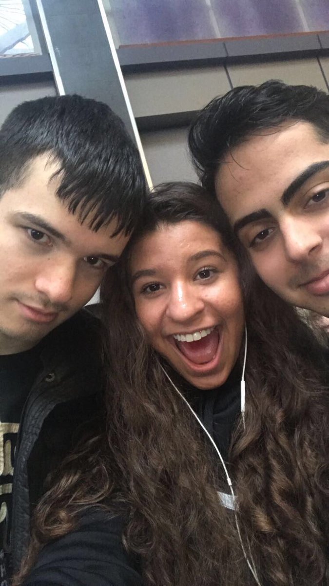 graceschwarzwae's tweet photo. #jacksoncares #mathscholar #welovepumpkins #luvphysics https://t.co/AB4lIFI4eq