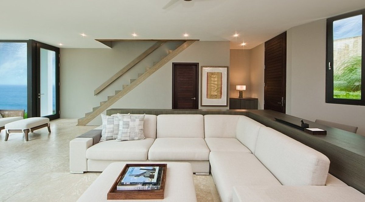 bpsouthtoronto's tweet photo. Where have you been watching the Olympics from? We are loving this cool modern living room designed by Cecconi Simone Inc. Can you picture yourself watching Team Canada and relaxing here?

#bpsouth #babypoint #toronto #tbt #thursday #citylife #cecconisimone #olympics #teamcanada https://t.co/VDWhhszxRA