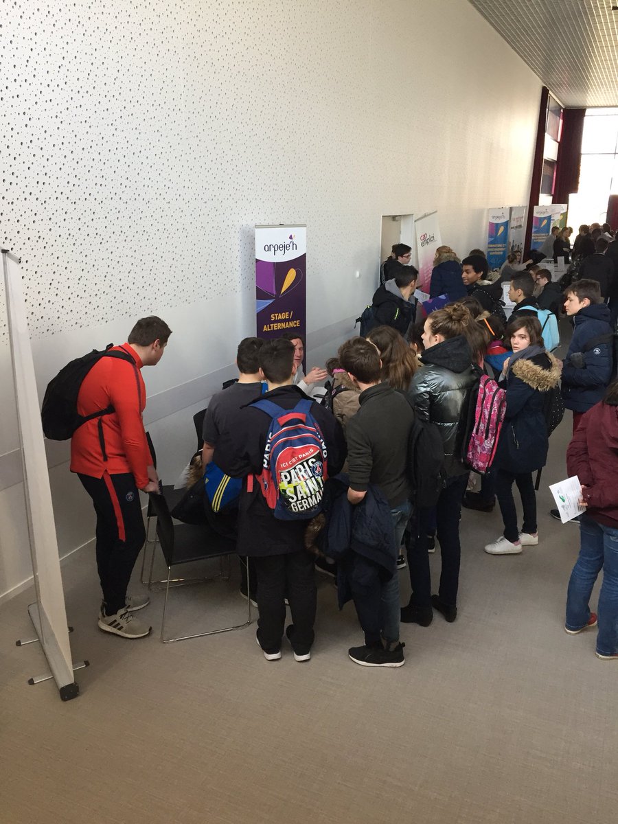 arpejeh's tweet photo. Nicolas, Lucie mais où êtes vous??? #fullsuccess #polestage #polemarketingcommunication #maisousontilsonnelesvoitplus #admarpejeh #admOT2018 https://t.co/KMLxvfOITn