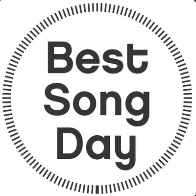 Ramalish's tweet photo. February is almost ending……. 📱🎶
#FebruaryReview
What is your all time favorite song in February???
🎶🎼🎙️📻🎼🎶 https://t.co/UBTv99Q6NL