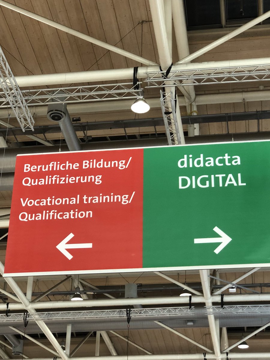Klare Trennung, aber gehört das denn nicht eigentlich zusammen? #didacta18 #digitaleBildung