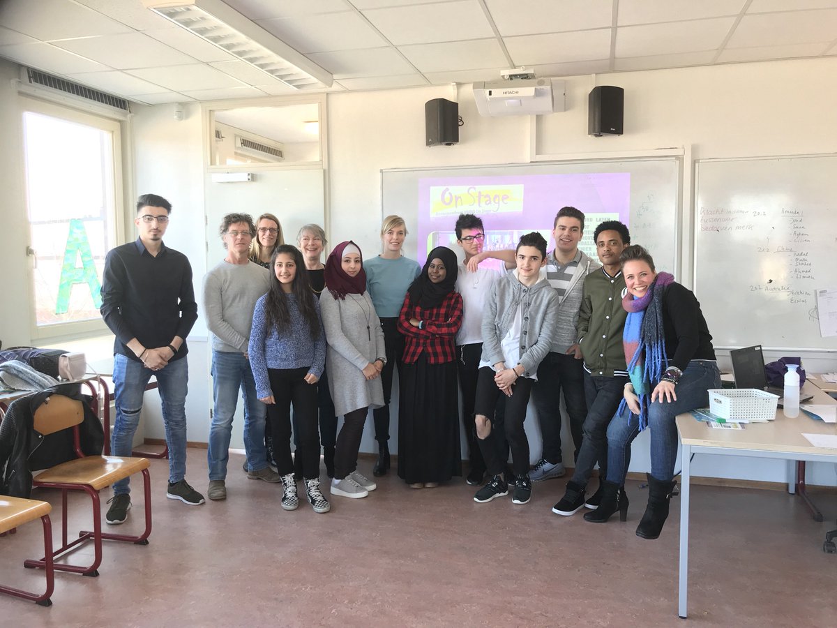AmersfOnStage's tweet image. @Fonds21 was bij @Het_ElementVMBO #Taalcentrum op bezoek bij de #netwerktraining voor #Beroepenfeest #AmersfoortOnStage! Wat fijn deze betrokkenheid! #dank