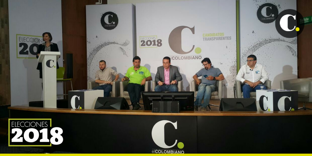 elcolombiano's tweet photo. Siga aquí la transmisión del @ForosEC #Congreso2018 https://t.co/OMMj8ZHWjl https://t.co/UfghFIXsq0