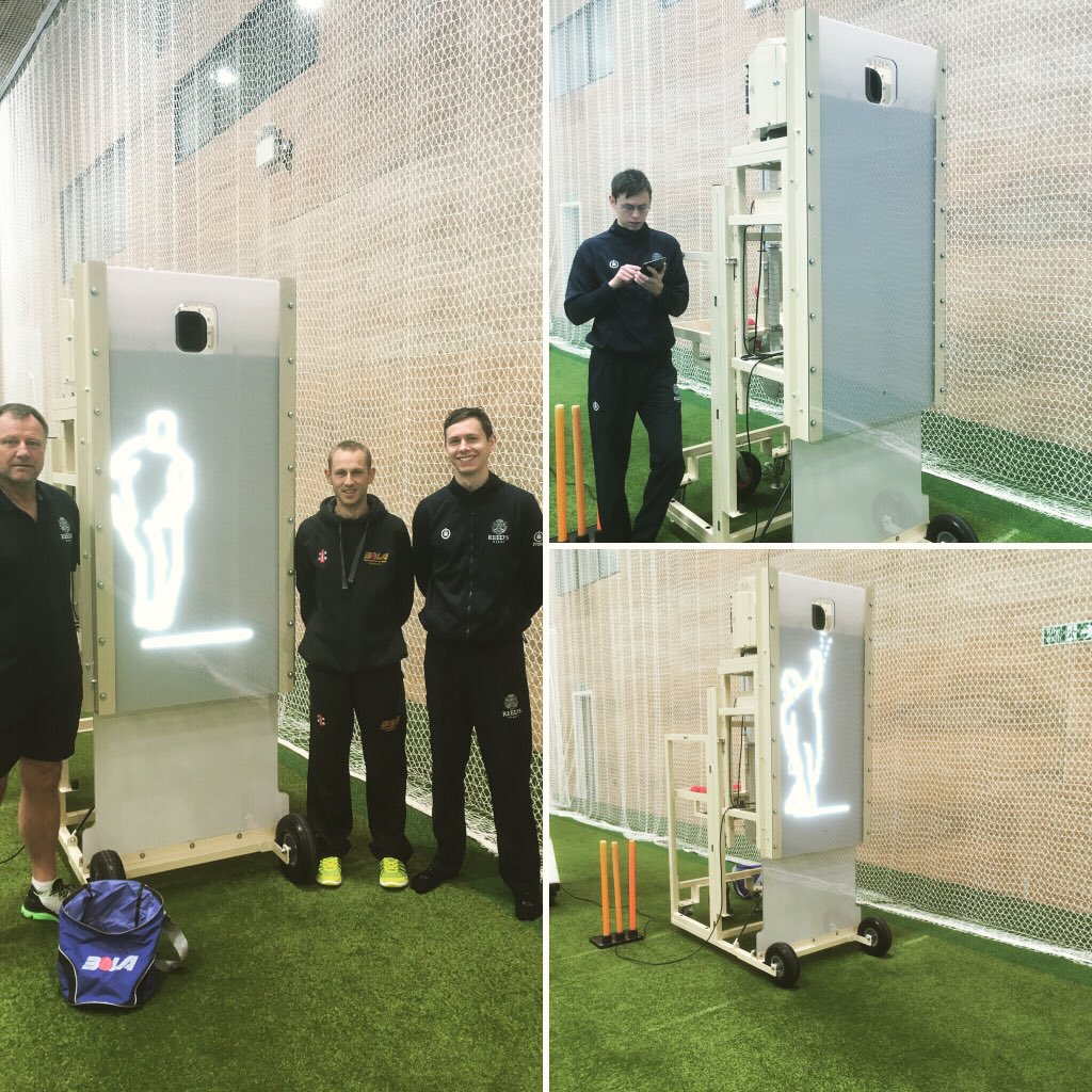 @ReedsPhysEd New Machine Alert 🚨 A TrueMan has landed @ReedsCricketC this morning with Head of Cricket @medders30898 and Simon Sweeny on hand for a machine induction! #BOLAonTour #cricket #Reeds 🏏