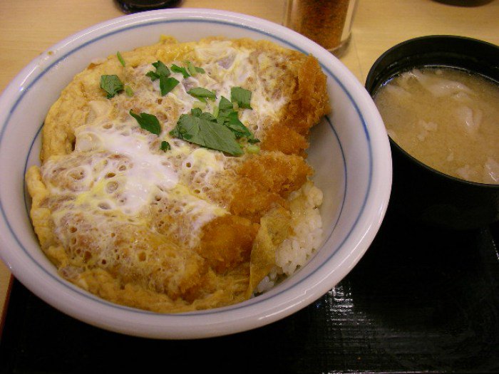emagune's tweet photo. ご飯は少な目にしました https://t.co/NucRmchT93