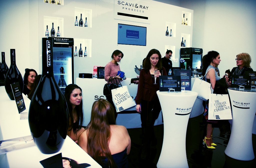 Throwing it back to our gorgeous London Fashion Weekend bar as @LFW_Festival opens today! #fashion #style #LFWF #TBT